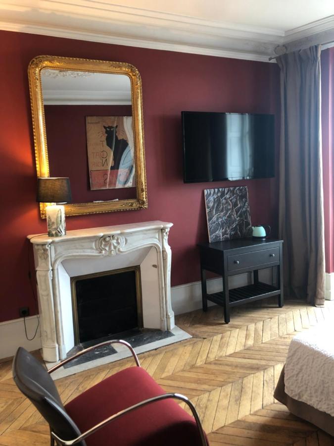 Le Doyenne - Entree Autonome - Hypercentre Bed & Breakfast Le Mans Ngoại thất bức ảnh