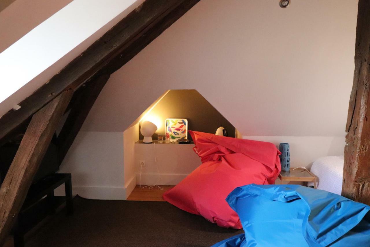 Le Doyenne - Entree Autonome - Hypercentre Bed & Breakfast Le Mans Ngoại thất bức ảnh