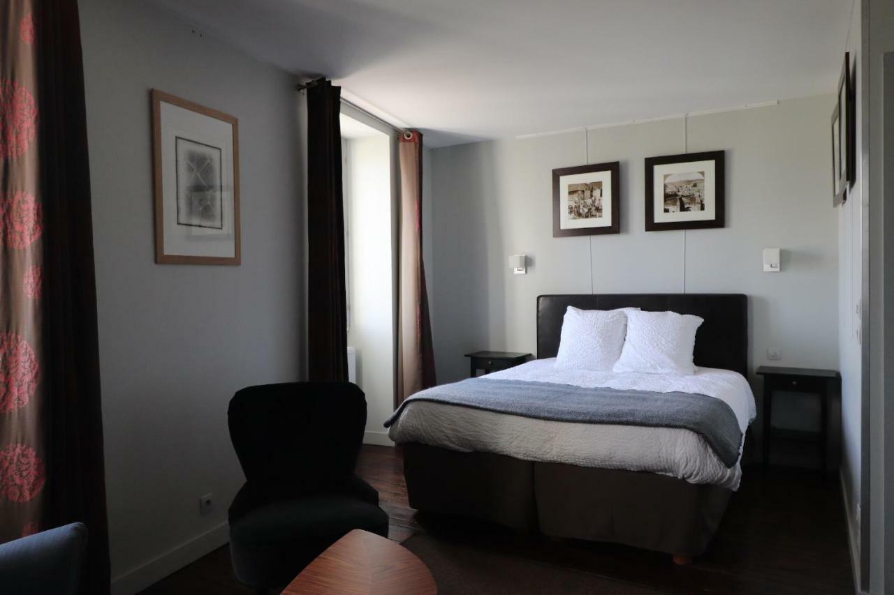 Le Doyenne - Entree Autonome - Hypercentre Bed & Breakfast Le Mans Ngoại thất bức ảnh